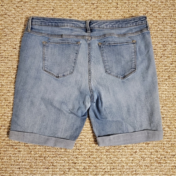 Women's Mossimo Jean Shorts - Picture 2 of 3